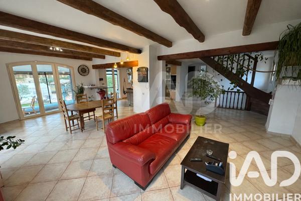 Maison à vendre 7 pièces 173 m² Saint-Martin-de-Valgalgues