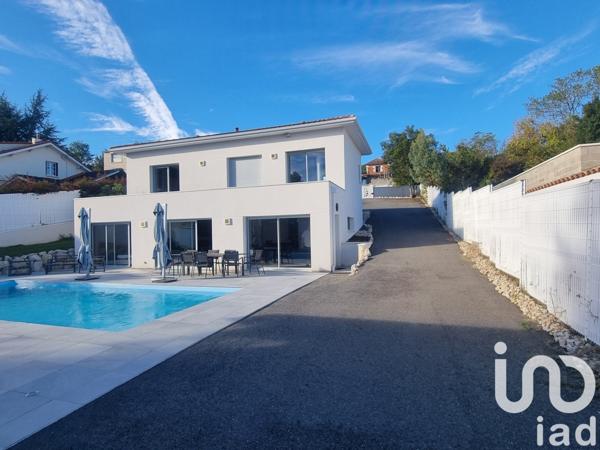 Maison d’architecte 5 pièces de 150 m² à Foulayronnes (47510)