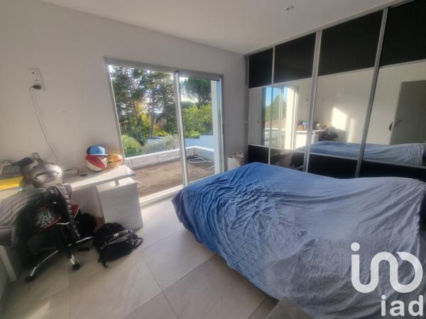 Maison d’architecte 5 pièces de 150 m² à Foulayronnes (47510)