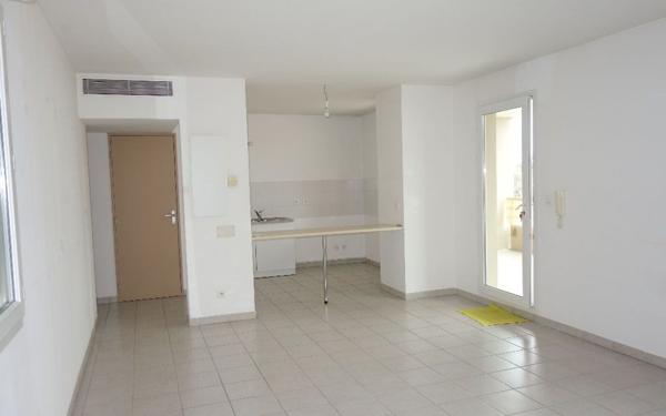 Appartement à louer    4 pièces •  Avignon