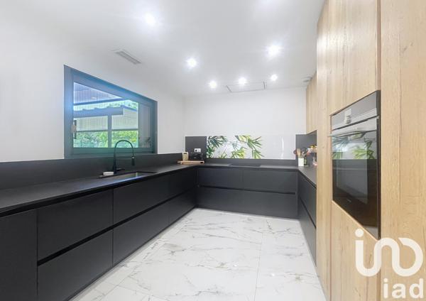 Maison à vendre 5 pièces 195 m² Elne