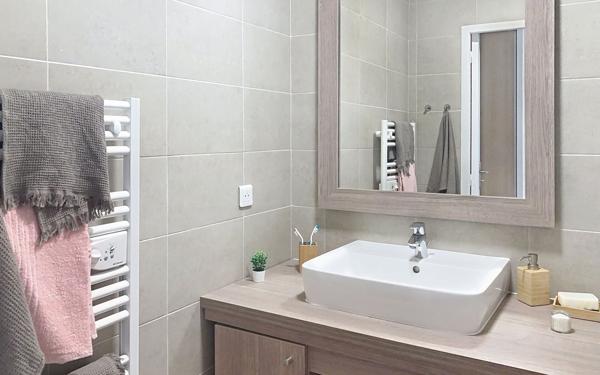 Appartement à louer    2 pièces • 45,50 m2 Avignon