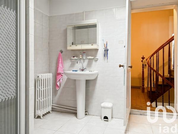 House for sale 5 rooms 130 m² Castillon-la-Bataille