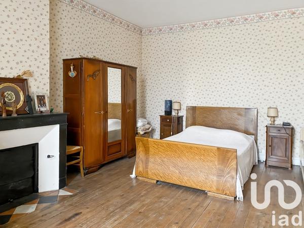 House for sale 5 rooms 130 m² Castillon-la-Bataille
