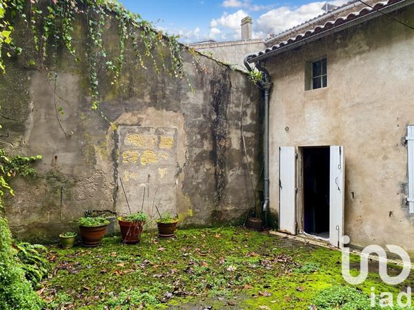 House for sale 5 rooms 130 m² Castillon-la-Bataille