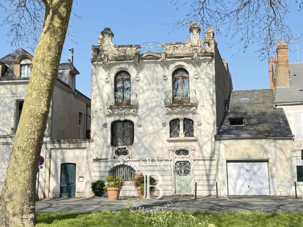 Orléans, Maison de ville 5 Chambres -  266 m² à vendre