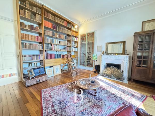 Orléans, Maison de ville 5 Chambres -  266 m² à vendre