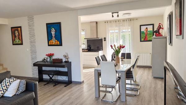 Maison familiale 4 à 5 chambres- 128.80 m2 - La Riche