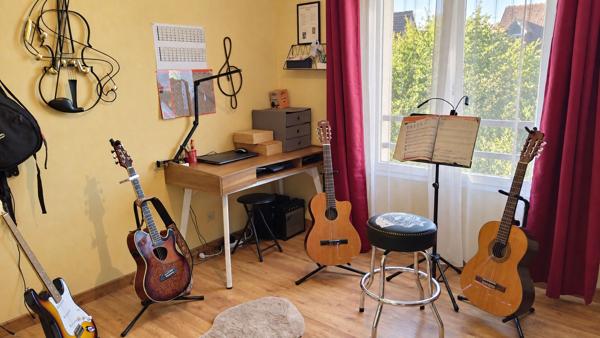 Maison familiale 4 à 5 chambres- 128.80 m2 - La Riche