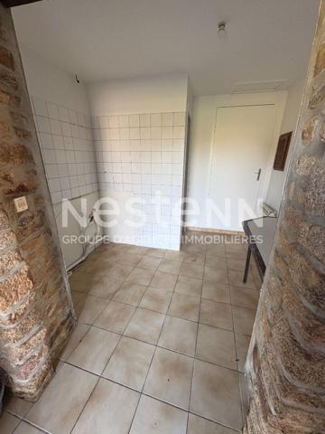 Belle longère à la campagne, 2 logements indépendants + terrain constructible