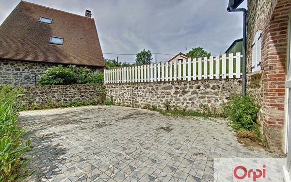 Maison à louer    2 pièces • 33,25 m2 Parsac