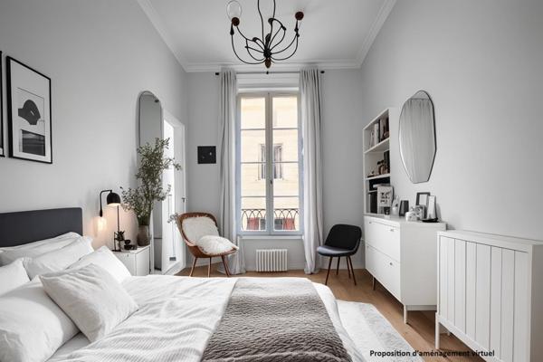 Bordeaux Saint Paul - T2bis à rénover avec prestations anciennes