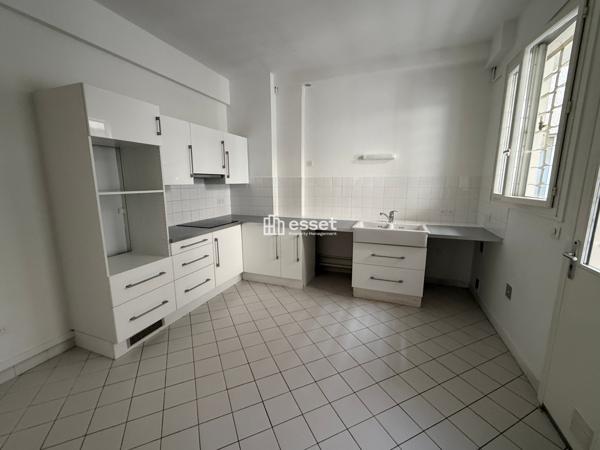 Location Appartement 4 pièces 123 m² - Saint-cloud 92210