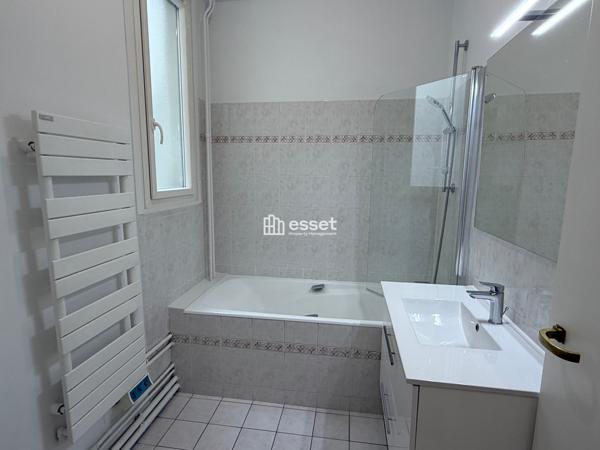 Location Appartement 4 pièces 123 m² - Saint-cloud 92210