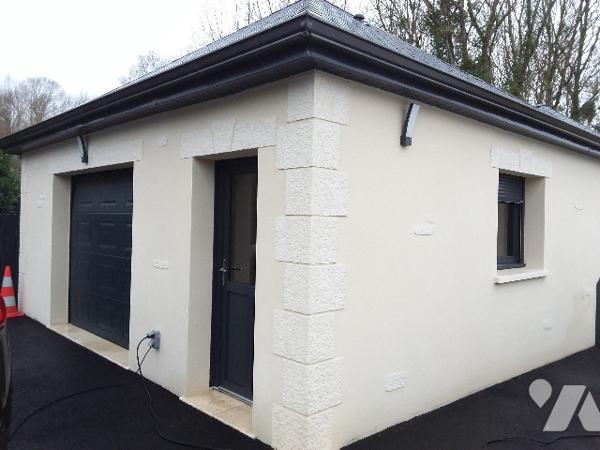 PAVILLON RECENT PROCHE TOUTES COMMODITES ET CENTRE VILLE DE CONTRES