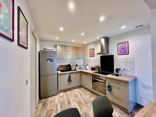 Maison DE Village, Traversante, Calme, Lumineux