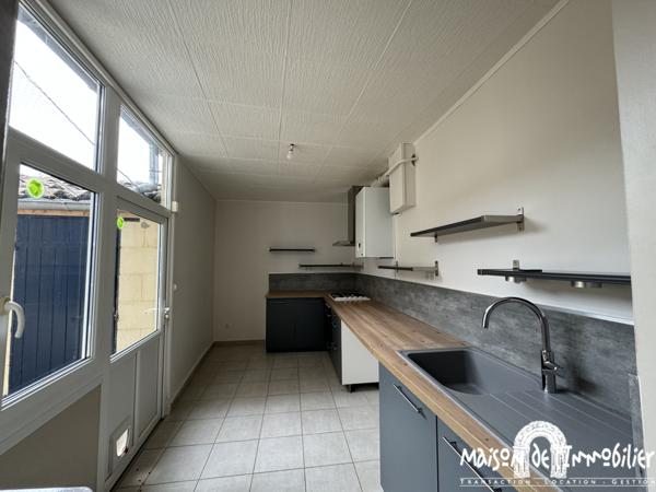 Location Maison de ville - 5 pièces - 99m² - JARNAC