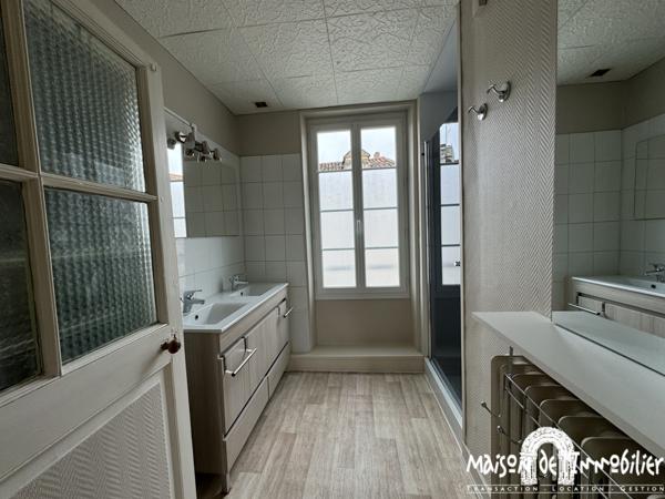 Location Maison de ville - 5 pièces - 99m² - JARNAC