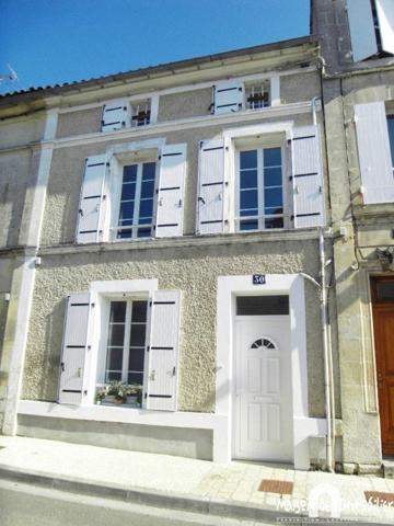 Location Maison de ville - 5 pièces - 99m² - JARNAC