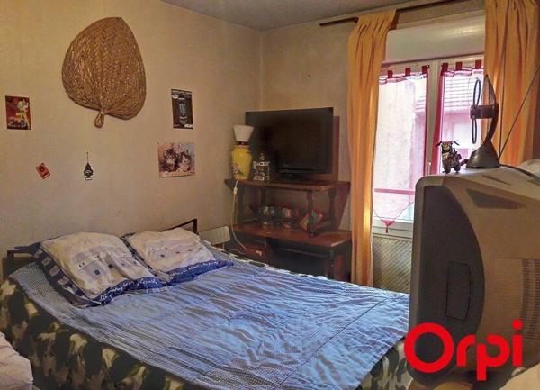 Appartement à vendre    3 pièces • 51 m2 Montluçon