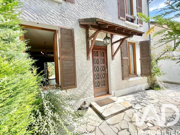 Maison à vendre 6 pièces 170 m² Villeneuve-le-Roi