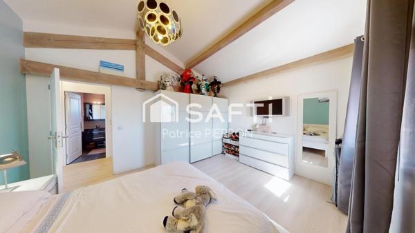 Le Crès – Maison avec piscine et 2 appartements