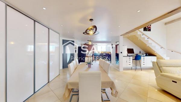 Le Crès – Maison avec piscine et 2 appartements