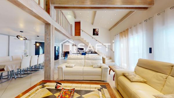 Le Crès – Maison avec piscine et 2 appartements