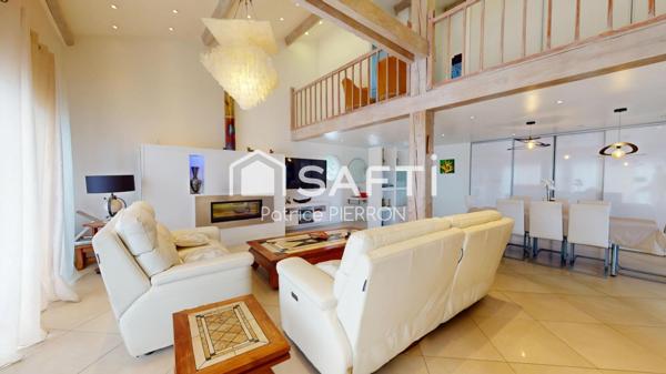 Le Crès – Maison avec piscine et 2 appartements