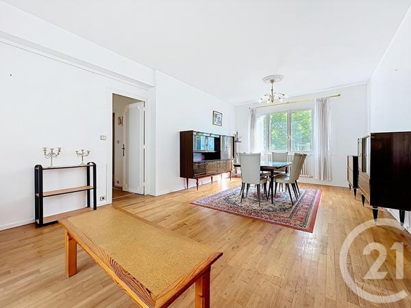 Appartement F5 à vendre  5 pièces - 89,63 m 2   PERIGUEUX  - 24