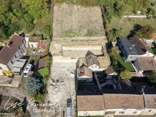 TERRAIN À BÂTIR - LIBRE DE CONSTRUCTEUR