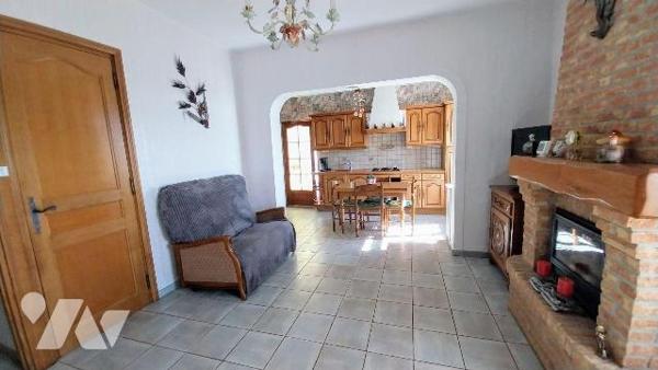 Maison à Vendre à Estaires (Nord 59940) Fermette individuelle construite sur une parcelle d'env...