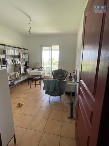 Appartement de type T4 en duplex avec vue dégagée