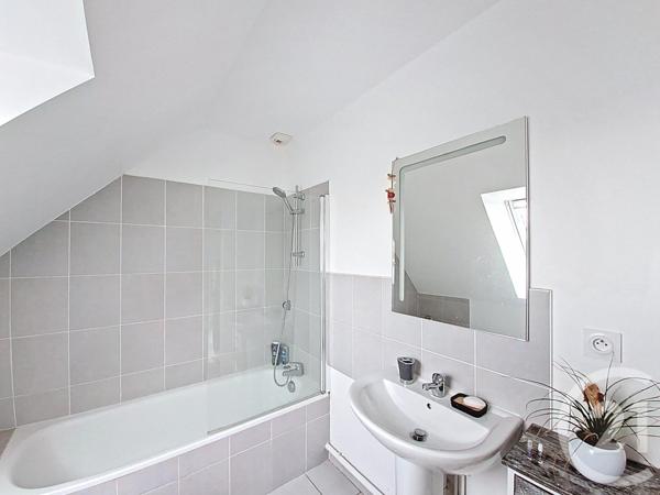 Maison à vendre  5 pièces - 114,30 m2 LANNION - 22