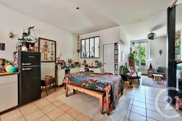 Appartement T3 à vendre  3 pièces - 61,68 m2 SATHONAY CAMP - 69