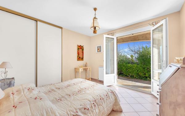 Maison à vendre    7 pièces • 152 m2 Saint-Jeannet