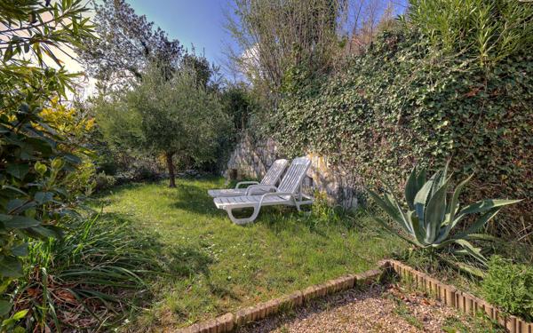 Maison à vendre    7 pièces • 152 m2 Saint-Jeannet