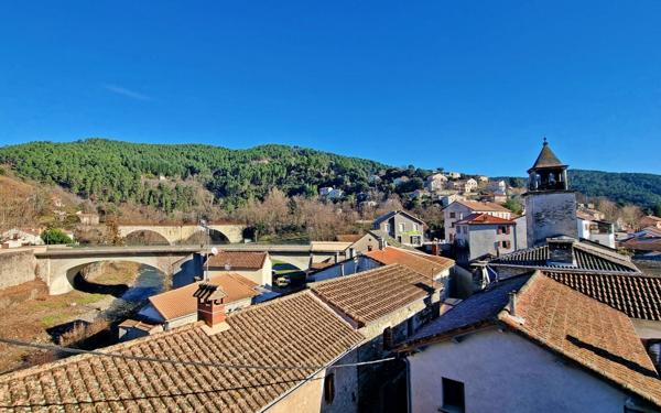Maison à vendre    5 pièces •  Le Collet-de-Dèze