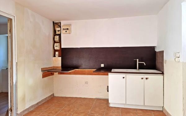 Maison à vendre    5 pièces •  Le Collet-de-Dèze