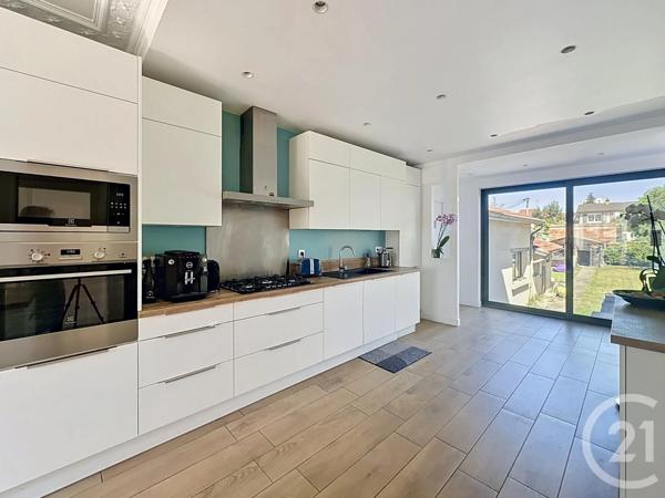 Maison à vendre  7 pièces - 177 m 2   CHATOU  - 78