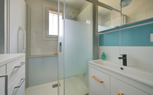 Maison à vendre    5 pièces •  Vitrolles