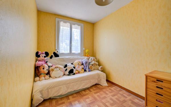 Maison à vendre    5 pièces •  Vitrolles