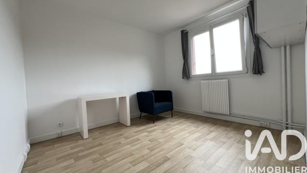 Location appartement 2 pièces 57 m² Pantin