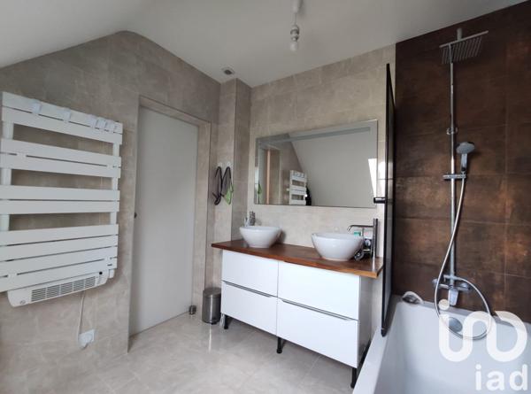 Maison 4 pièces de 94 m² à Montoir-de-Bretagne (44550)