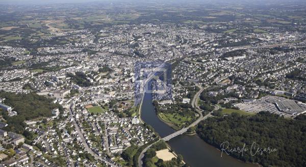 APPARTEMENT T2 AVEC BALCON - ENVIRONNEMENT RECHERCHÉ - QUIMPER