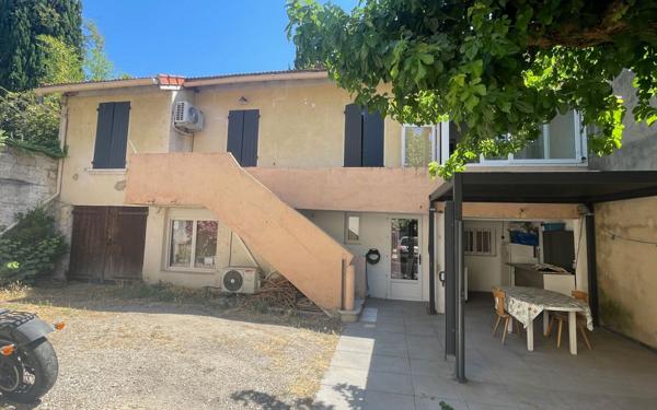 Maison à vendre    3 pièces •  Avignon