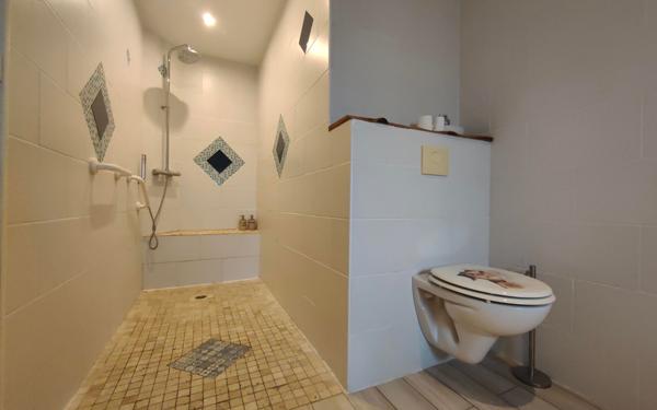 Maison à vendre    3 pièces • 162 m2 Le Merzer