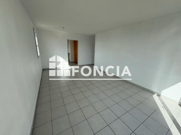 Location Appartement 3 pièces 64.5 m² - 2 VOIE DES ERABLES Saujon 17600