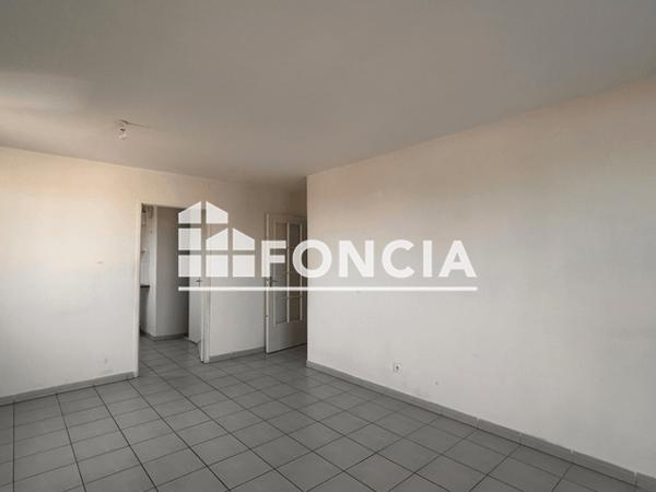 Location Appartement 3 pièces 64.5 m² - 2 VOIE DES ERABLES Saujon 17600