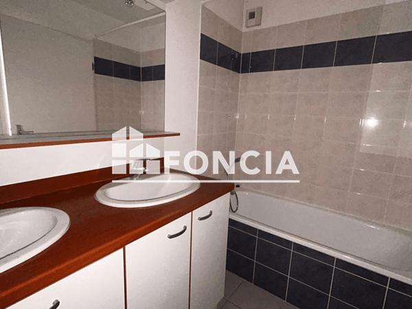 Location Appartement 3 pièces 64.5 m² - 2 VOIE DES ERABLES Saujon 17600